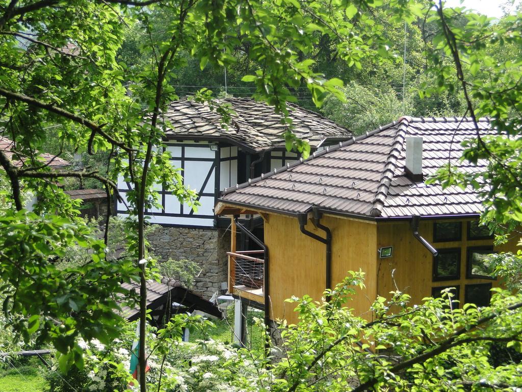 Countryside Houses Golets Hotel Exterior foto